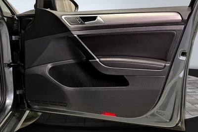 2017 Volkswagen Golf S