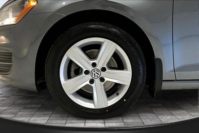 2017 Volkswagen Golf S