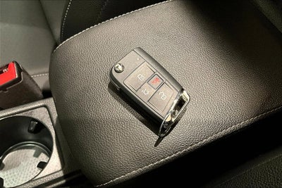 2017 Volkswagen Golf S