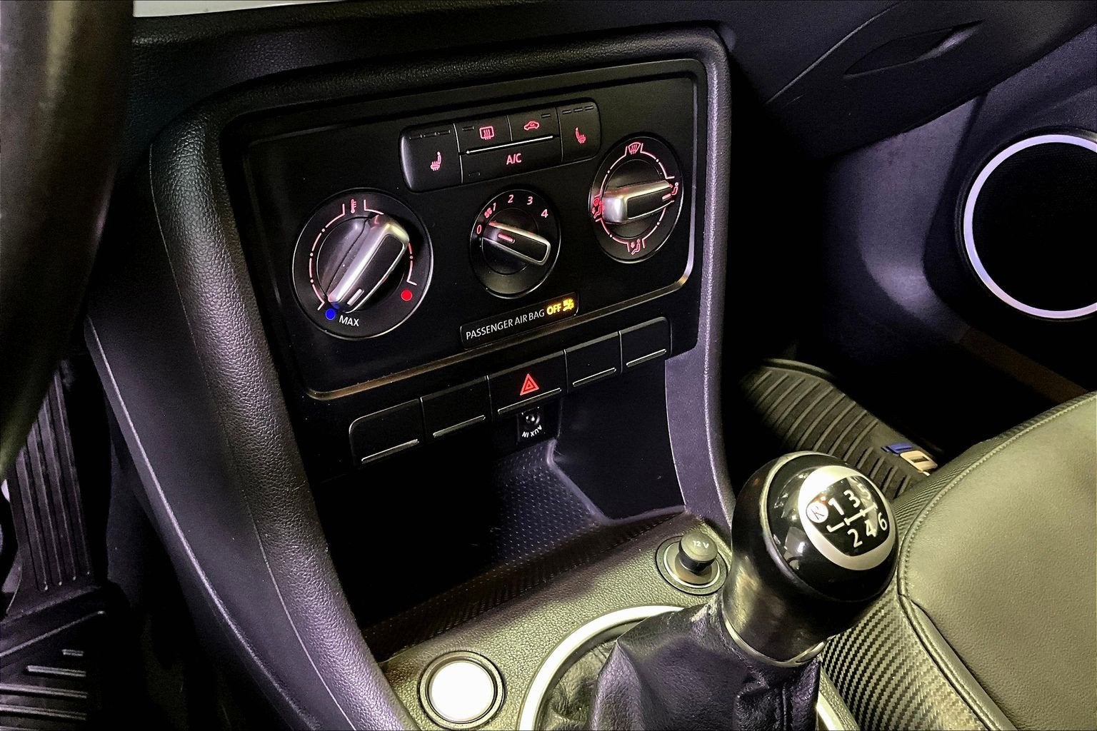 2014 Volkswagen Beetle 2.0L TDI