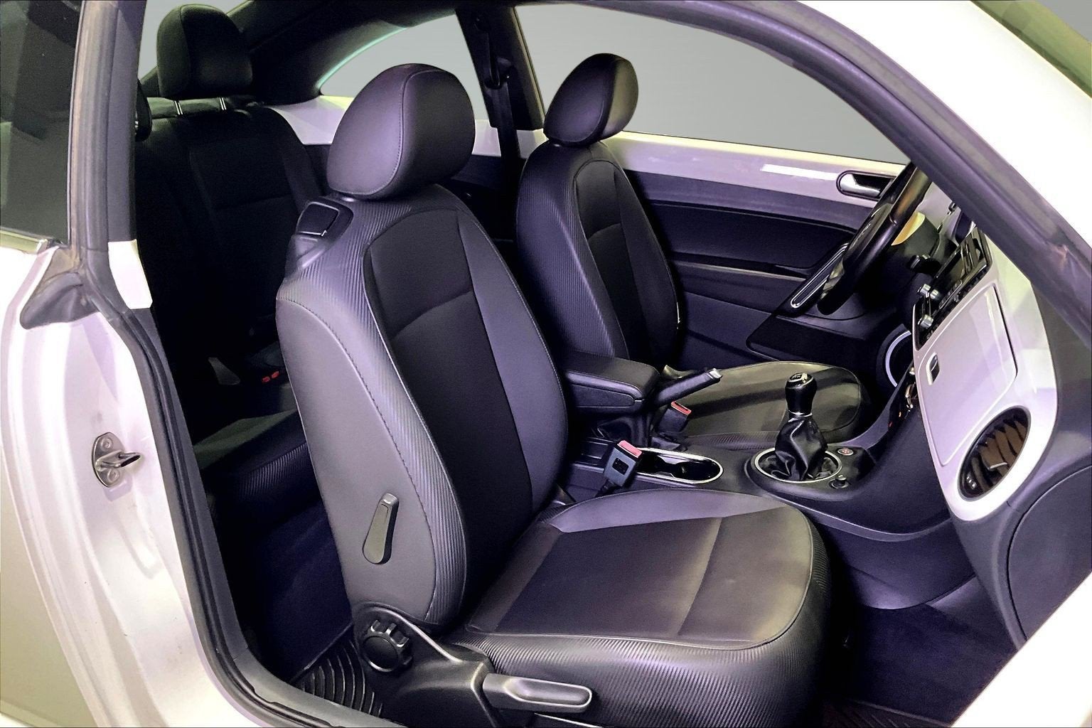 2014 Volkswagen Beetle 2.0L TDI