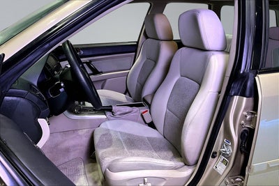 2008 Subaru Outback i