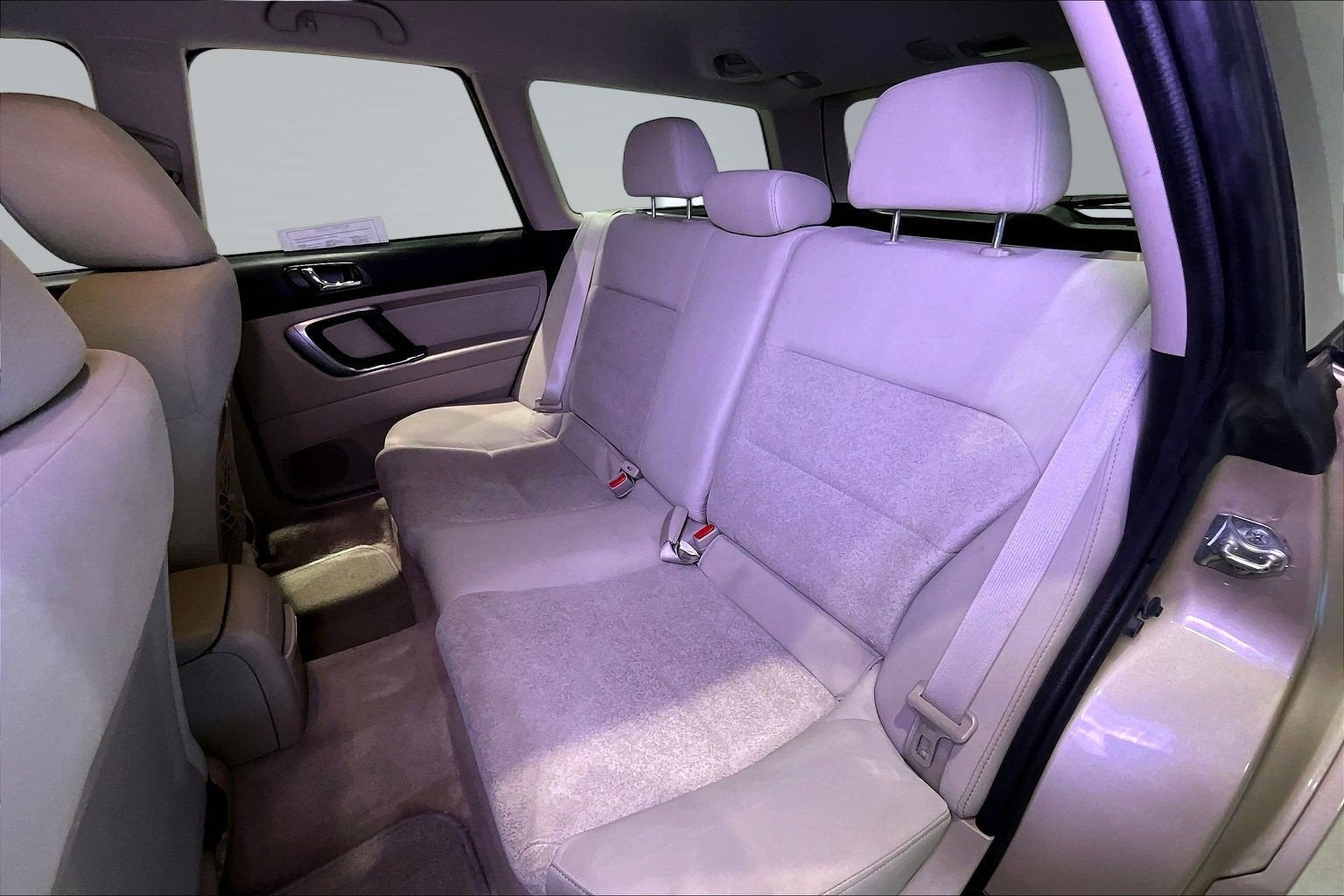 2008 Subaru Outback i