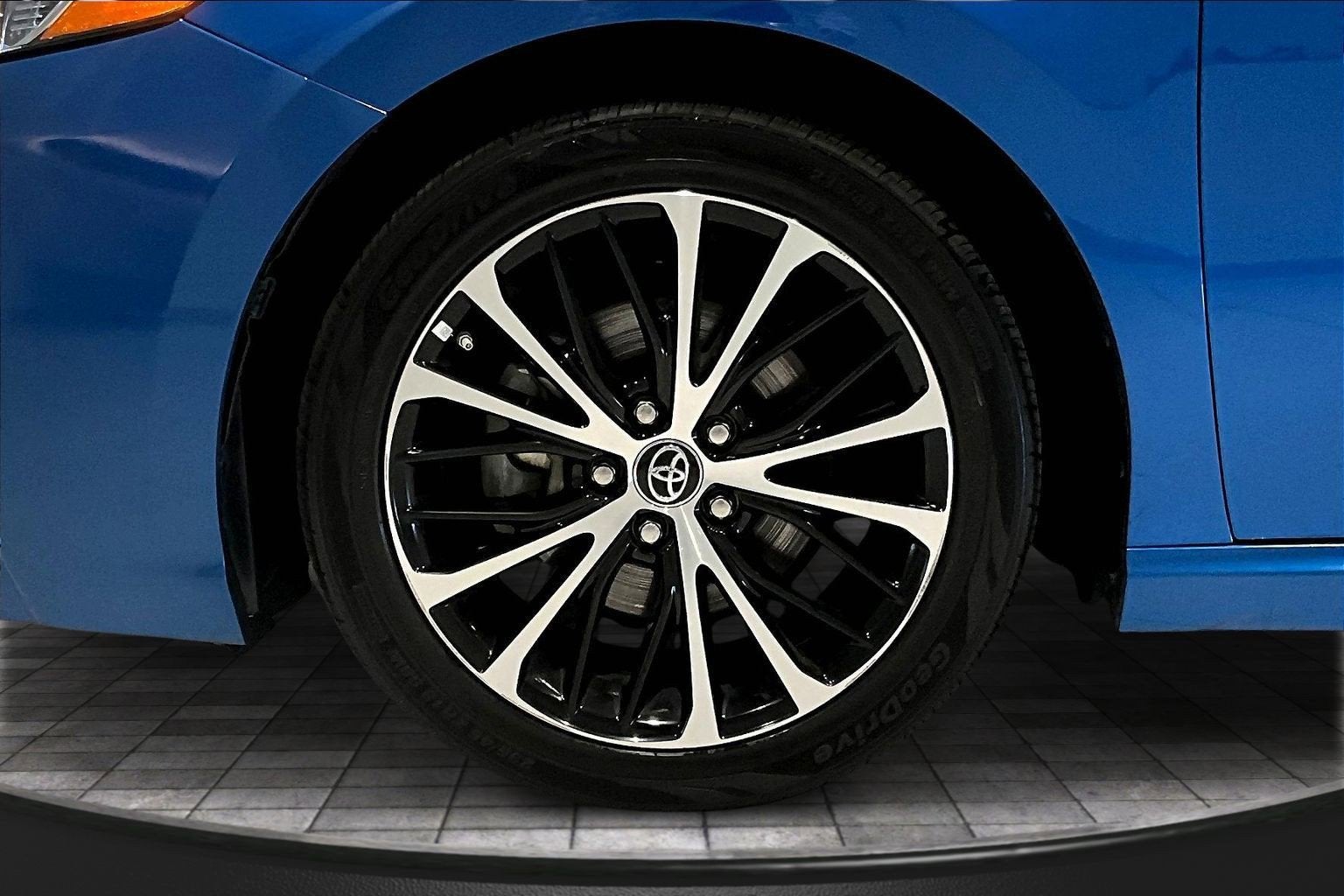 2018 Toyota Camry SE