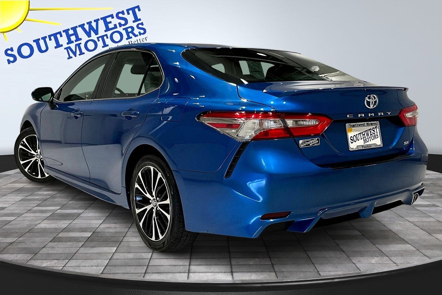 2018 Toyota Camry SE