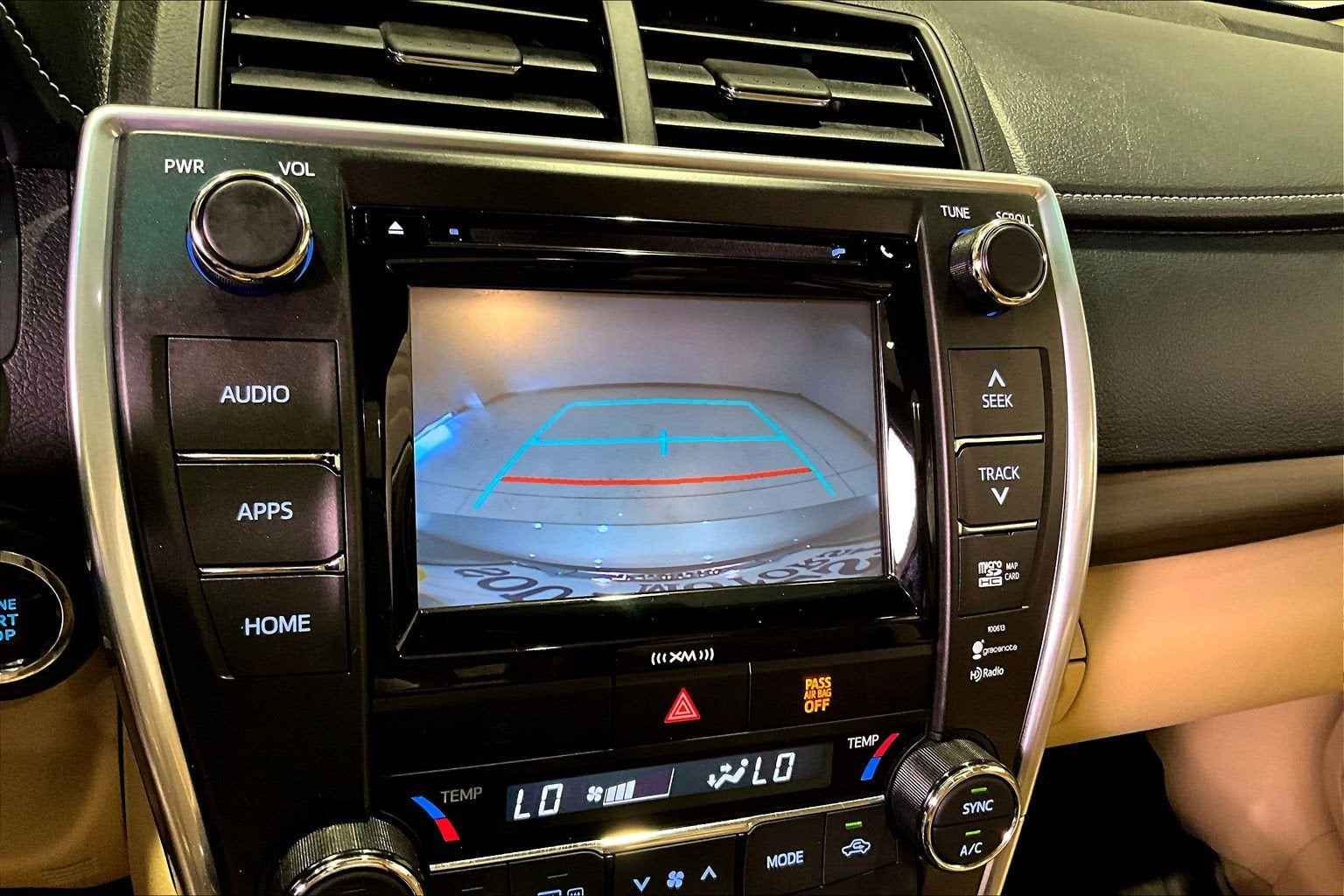 2016 Toyota Camry XLE