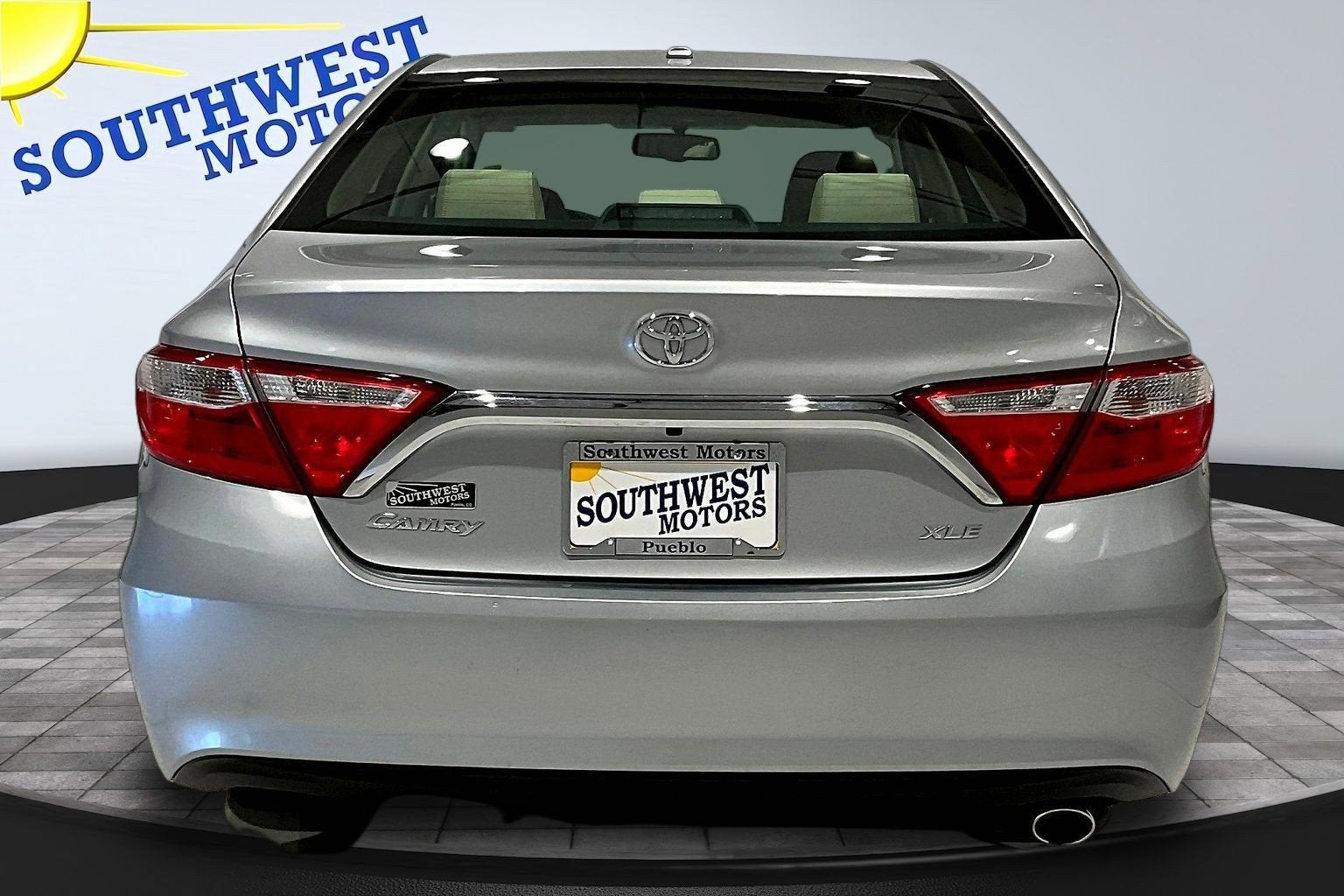 2016 Toyota Camry XLE