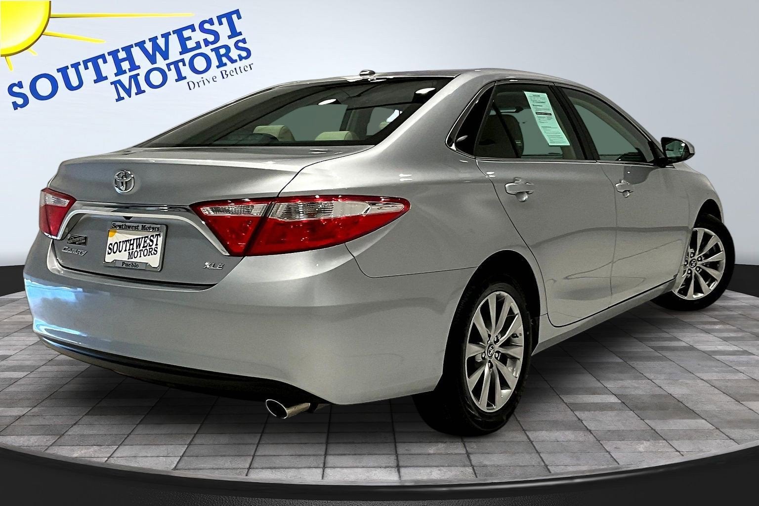 2016 Toyota Camry XLE