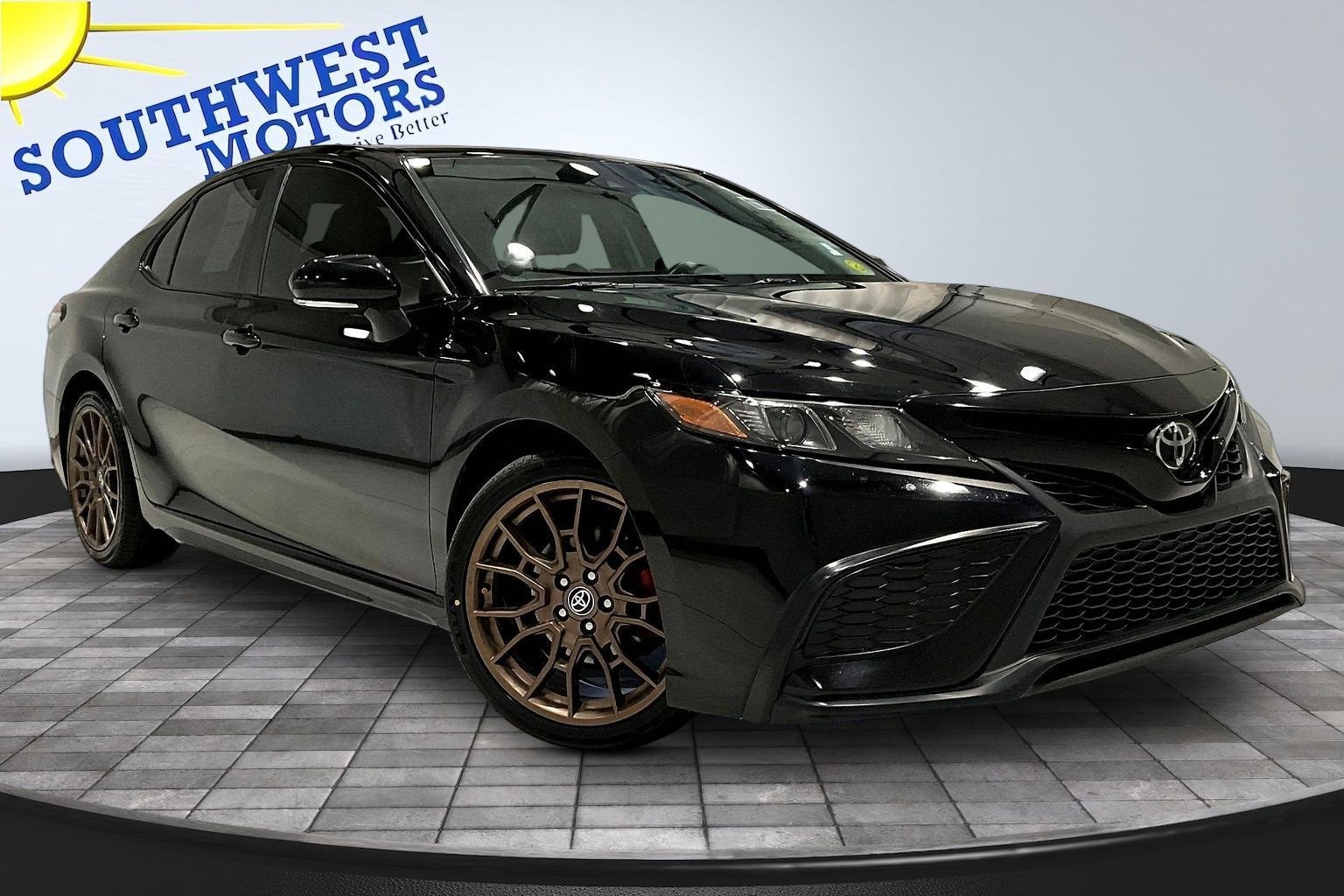 2023 Toyota Camry SE Nightshade