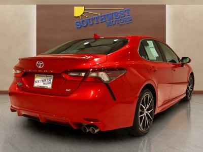 2024 Toyota Camry SE