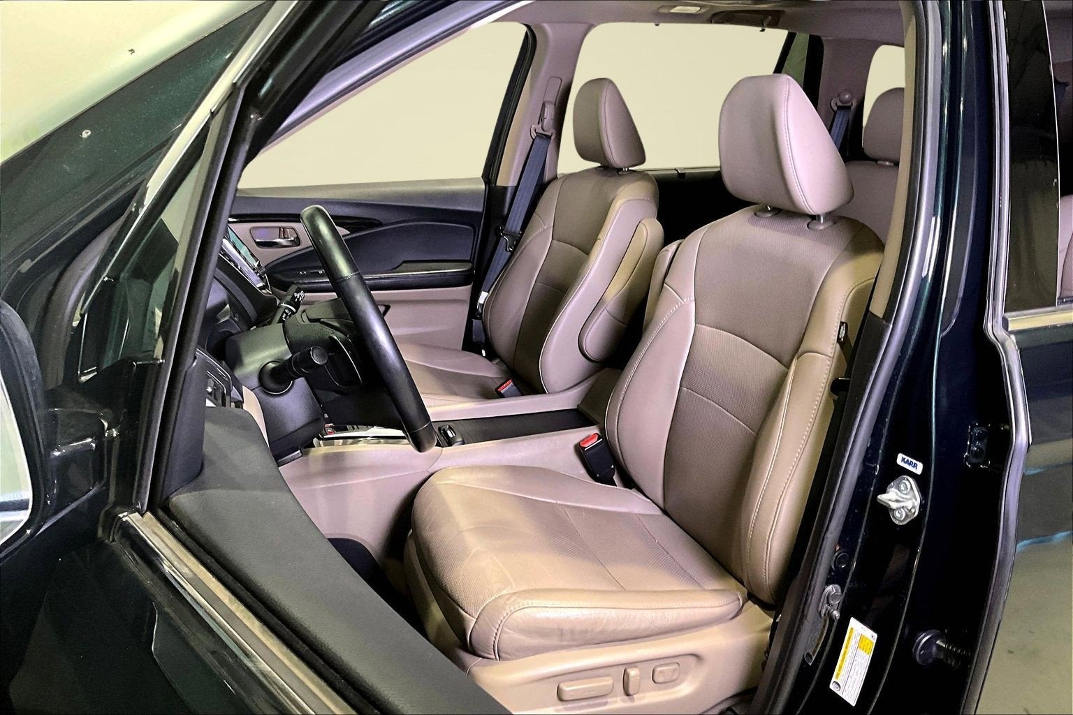 2020 Honda Pilot Elite