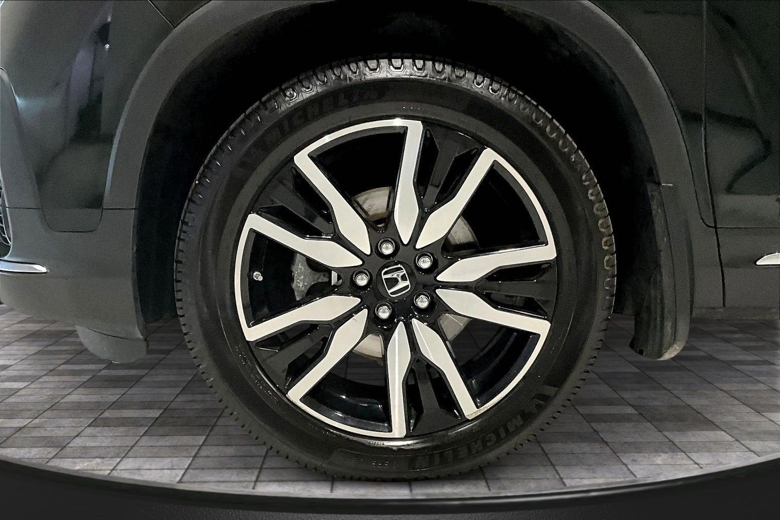 2020 Honda Pilot Elite