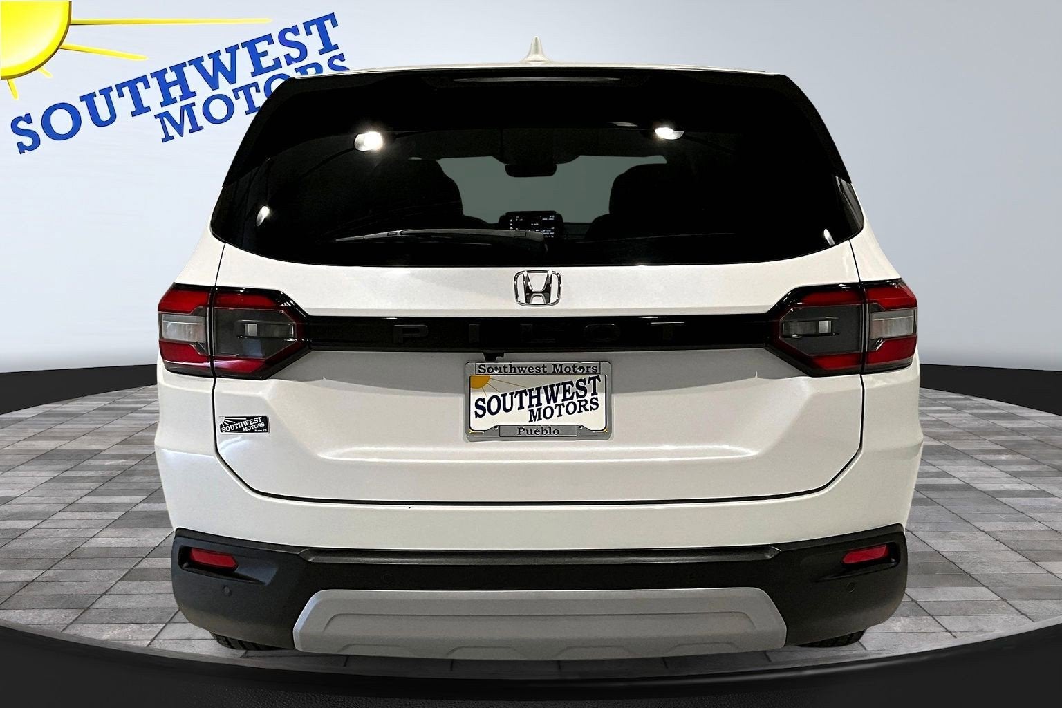 2023 Honda Pilot EX-L 7 Passenger