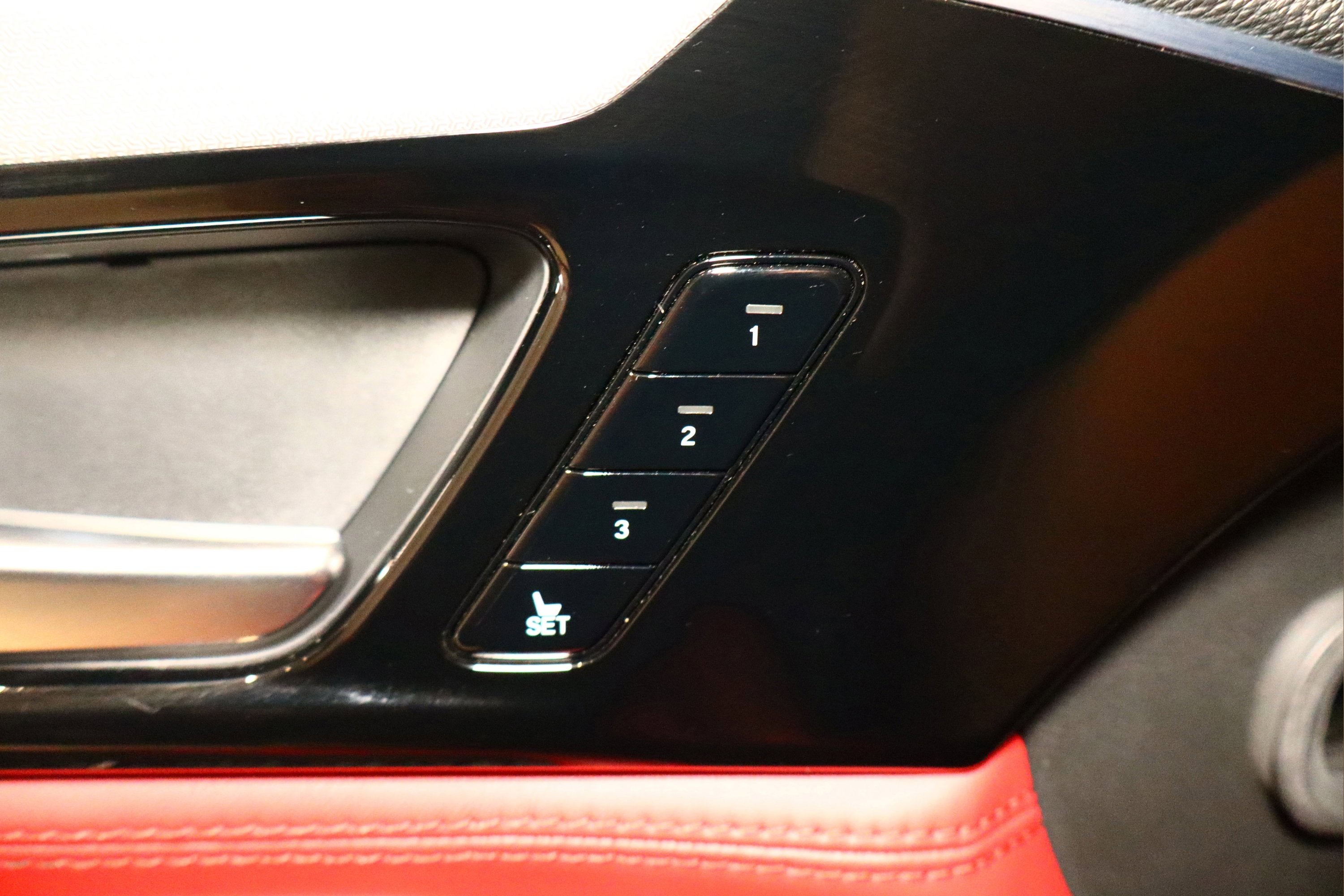 2025 Acura MDX w/A-Spec Advance Package