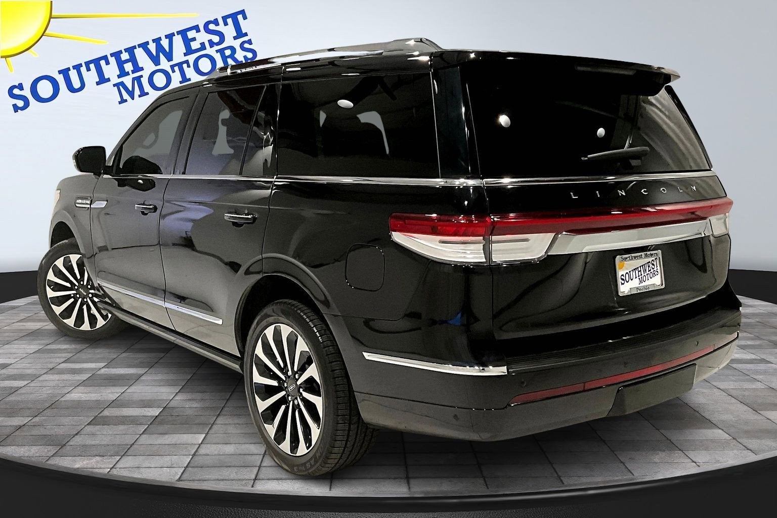 2022 Lincoln Navigator Reserve