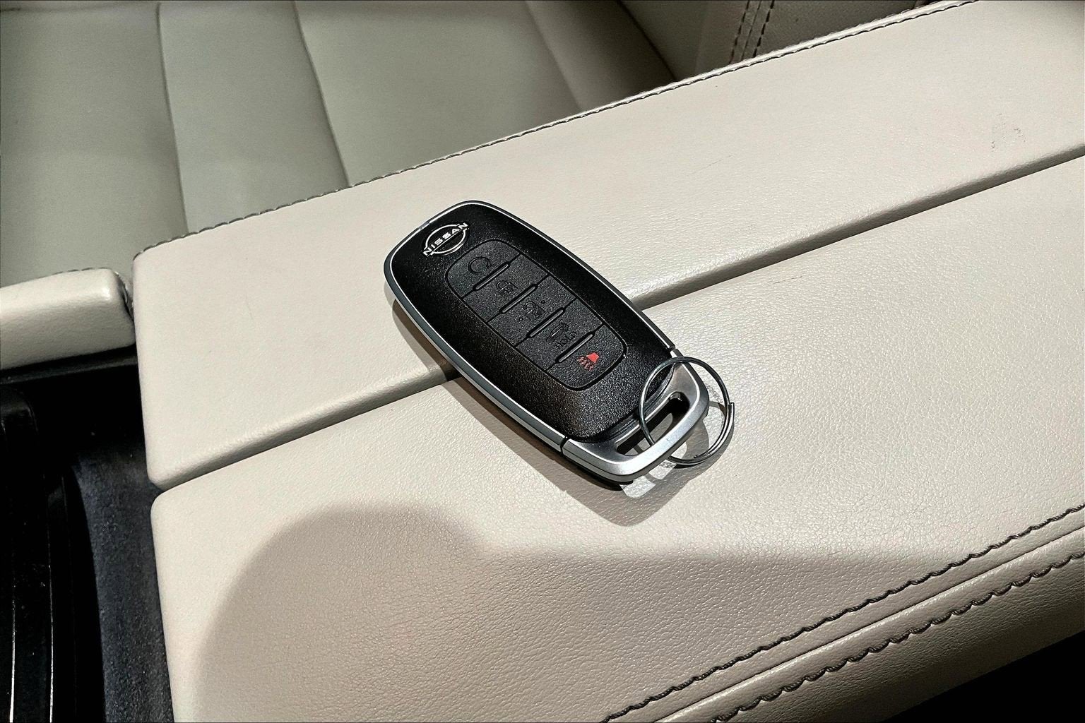 2023 Nissan Rogue SL