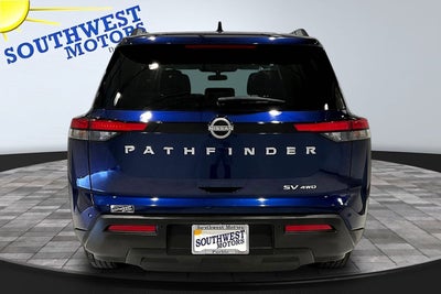 2024 Nissan Pathfinder SV