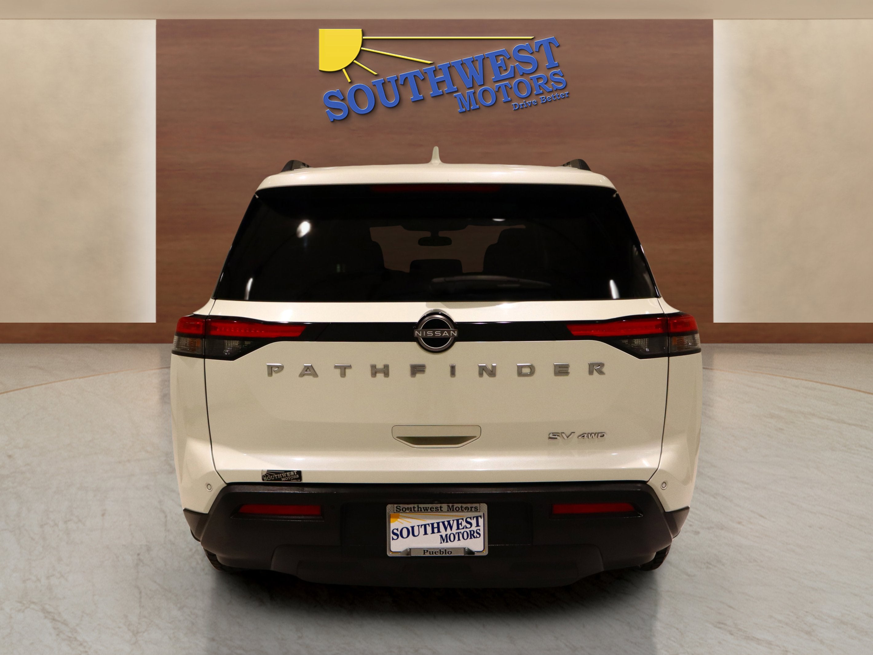 2022 Nissan Pathfinder SV