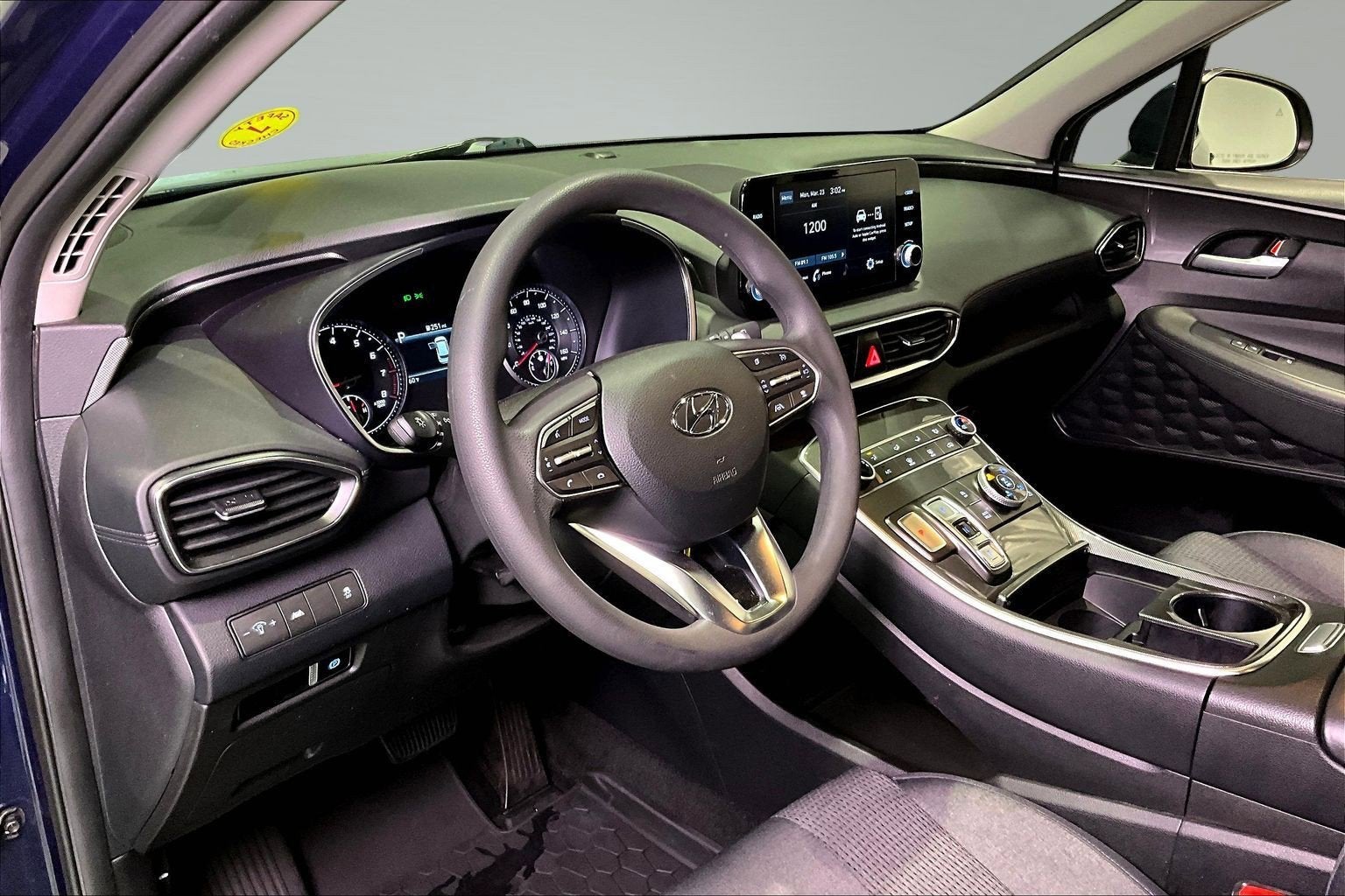 2023 Hyundai Santa Fe SE