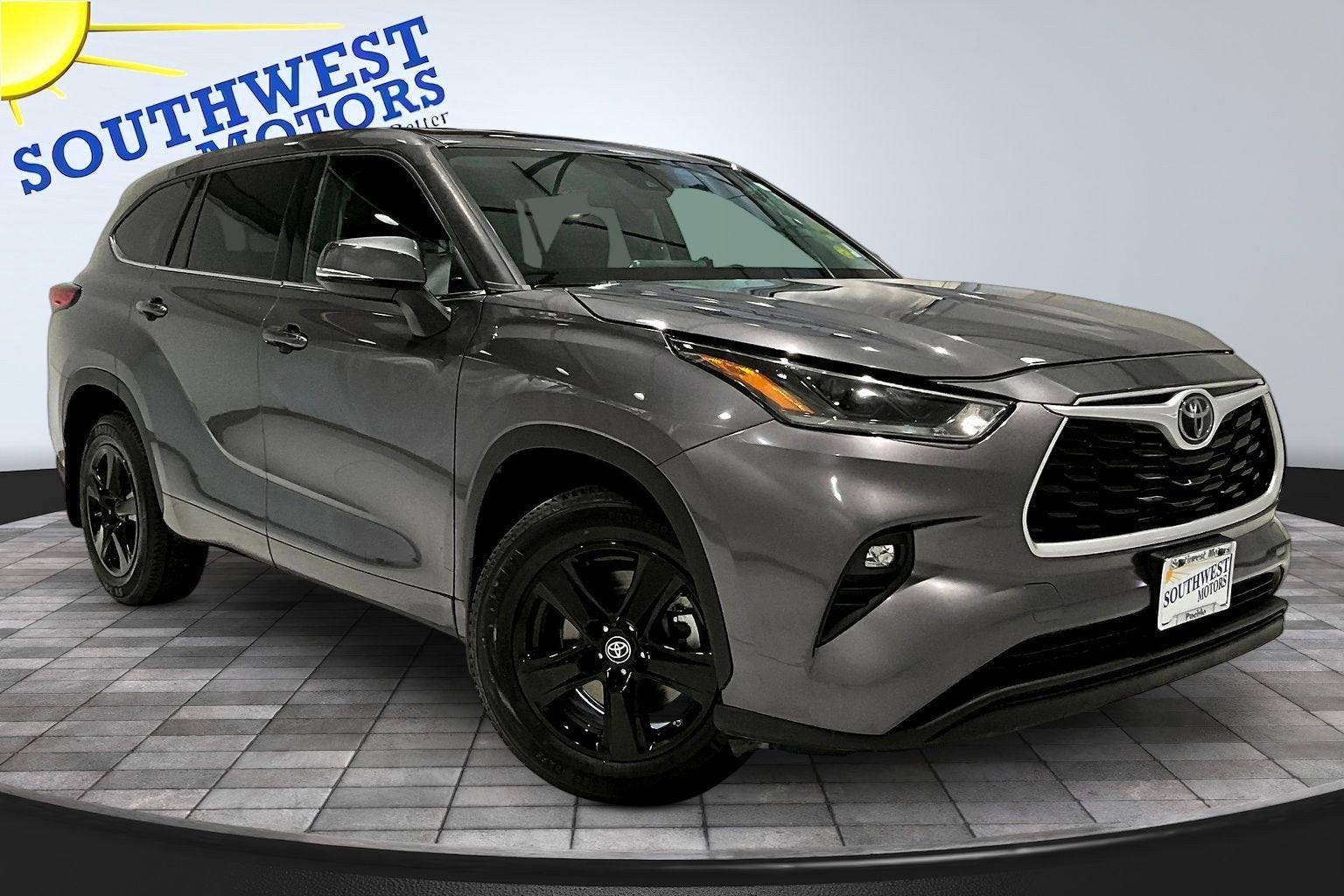 2021 Toyota Highlander LE