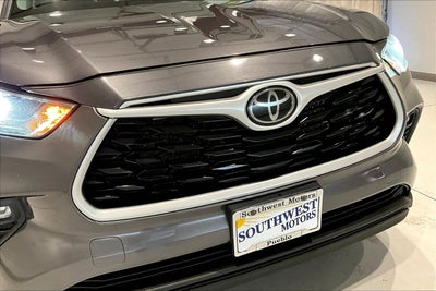 2021 Toyota Highlander LE