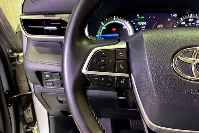 2022 Toyota Highlander Hybrid XLE