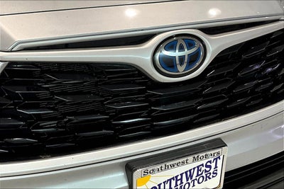 2022 Toyota Highlander Hybrid XLE