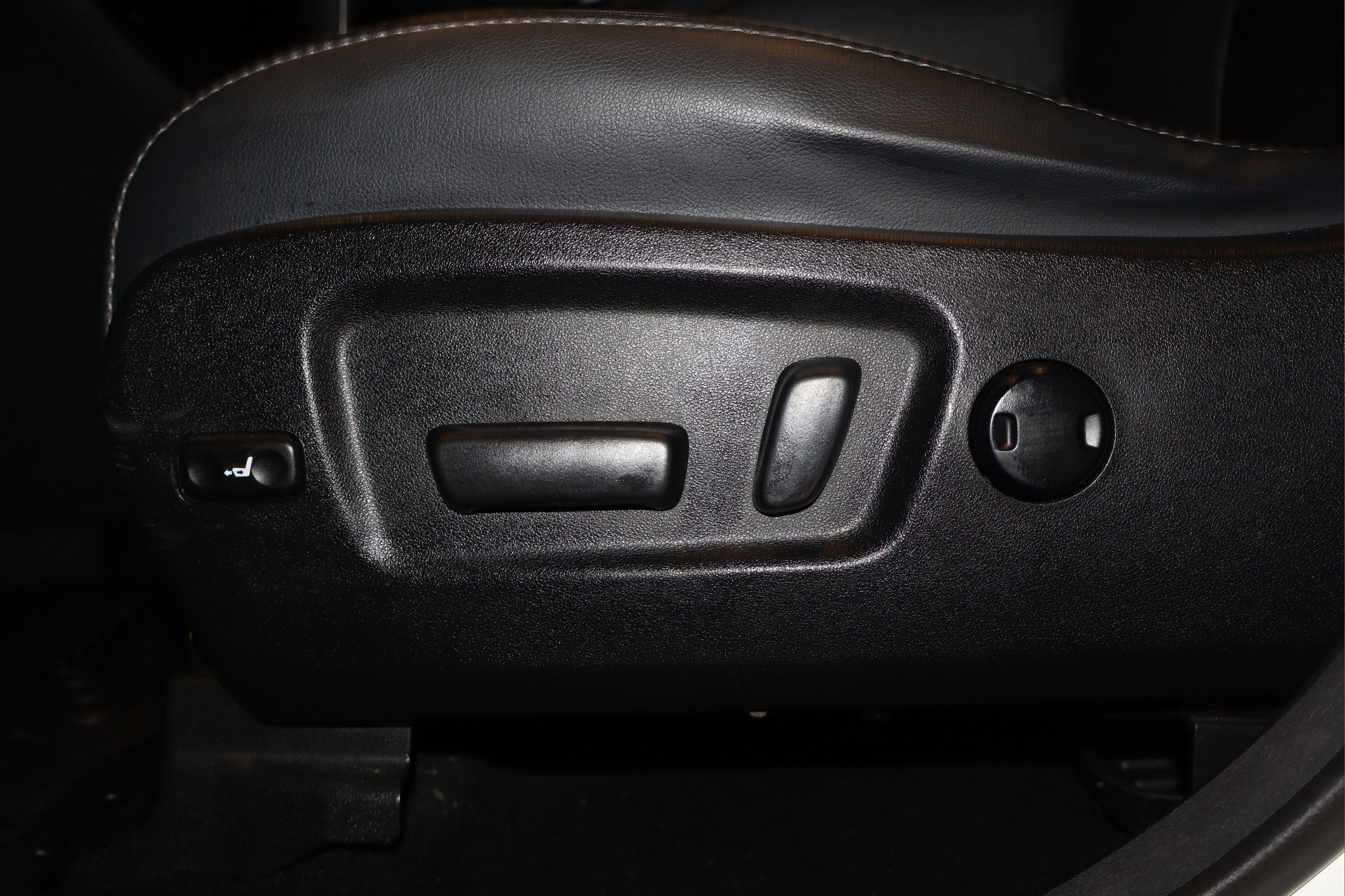 2017 Toyota Highlander SE