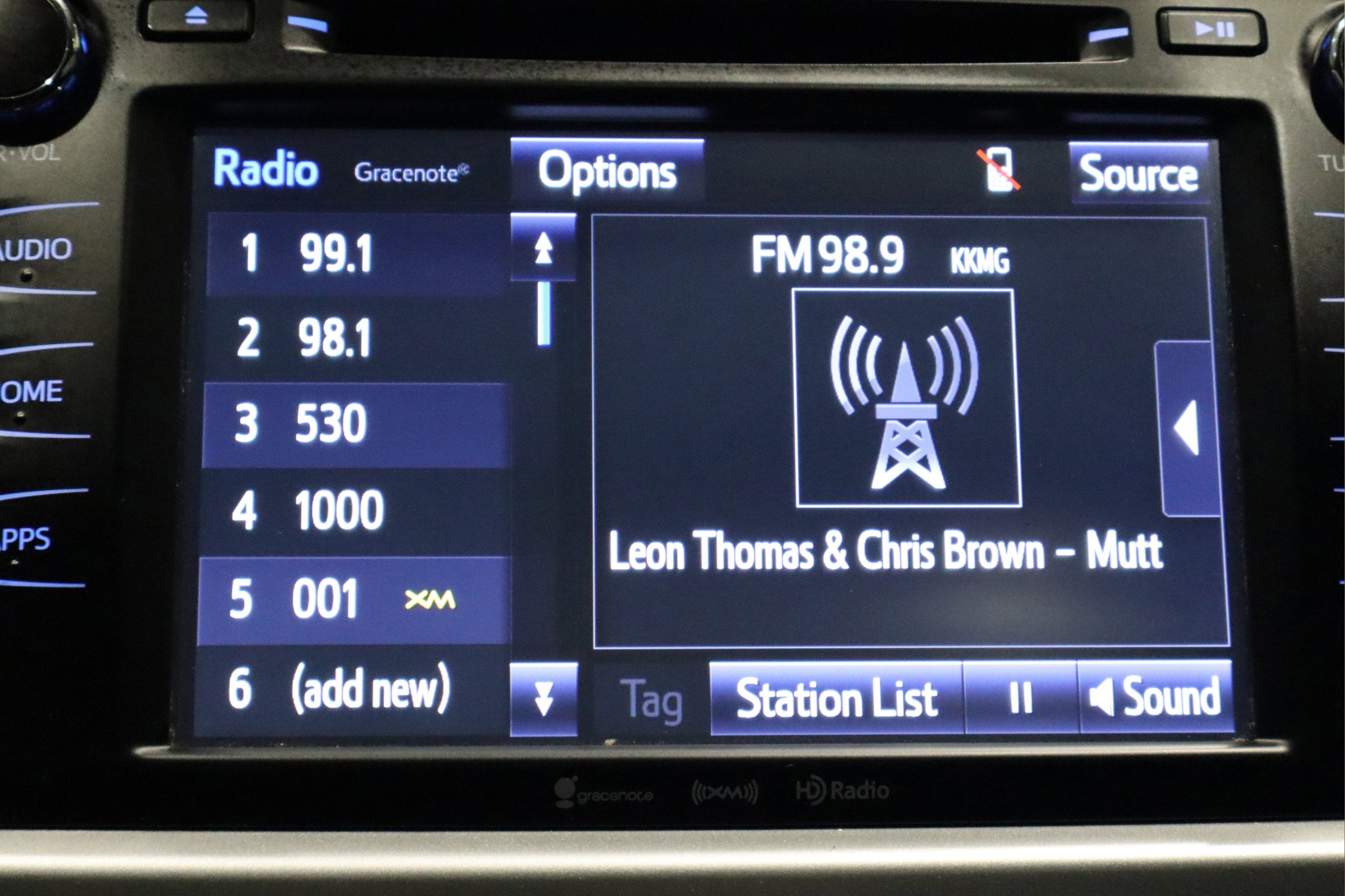 2017 Toyota Highlander SE