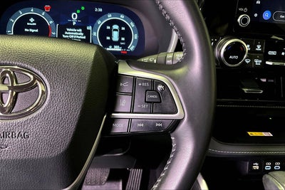 2025 Toyota Highlander XSE