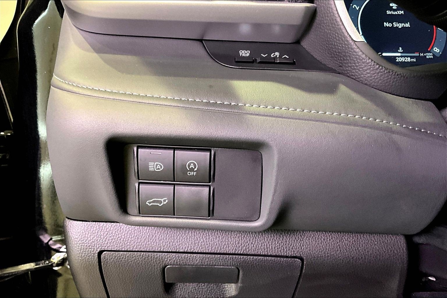 2025 Toyota Highlander XSE