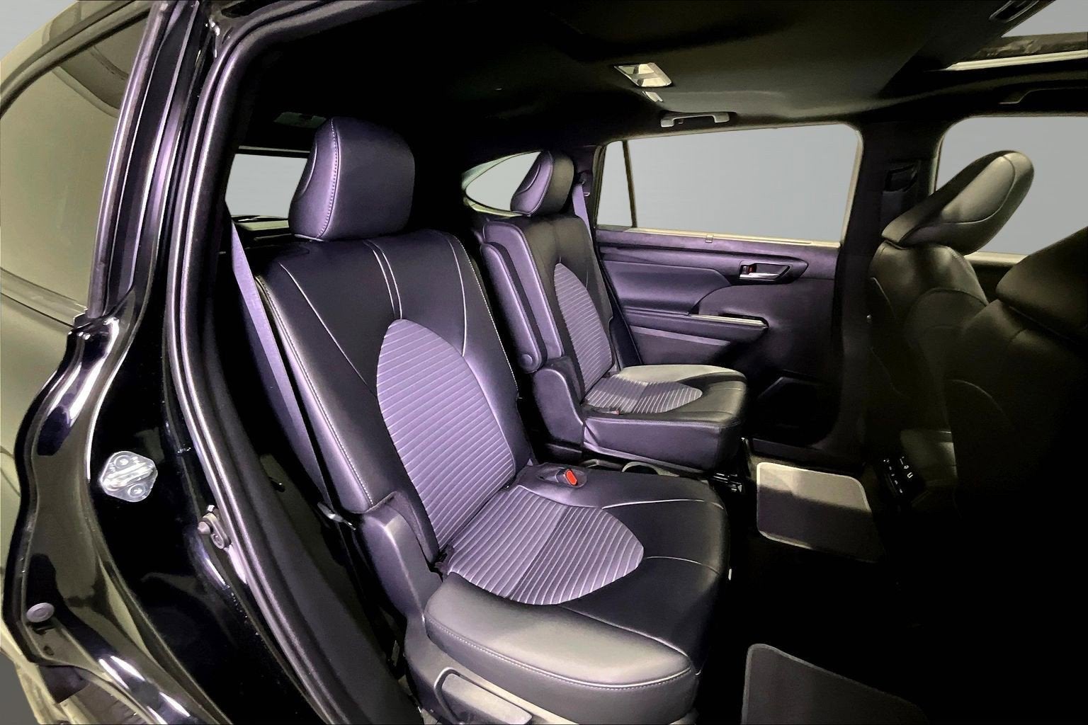 2025 Toyota Highlander XSE