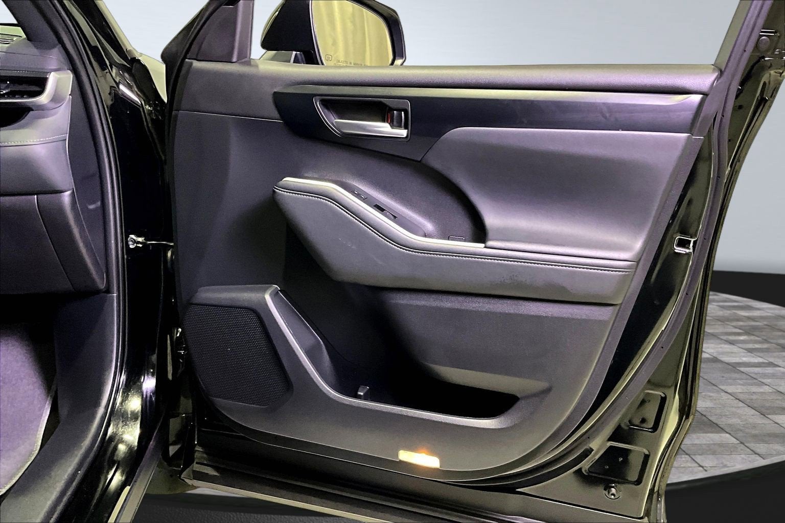 2025 Toyota Highlander XSE