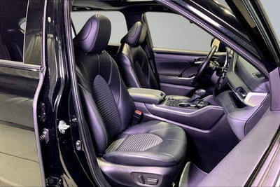 2025 Toyota Highlander XSE