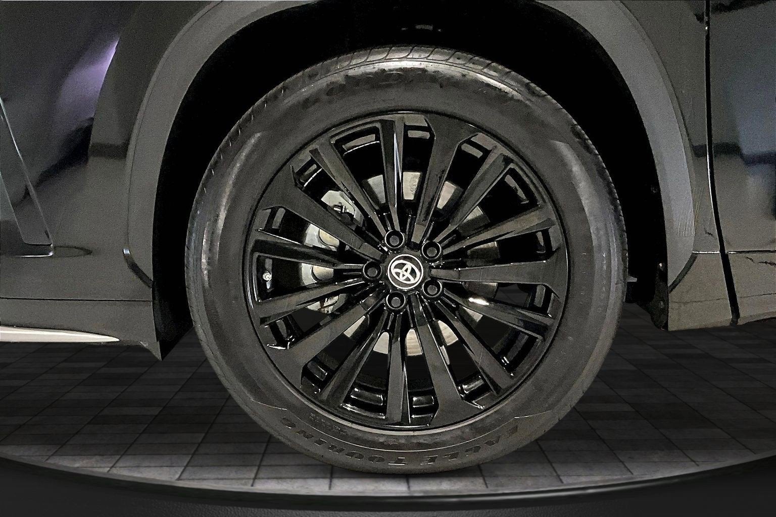 2025 Toyota Highlander XSE