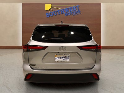 2024 Toyota Highlander LE