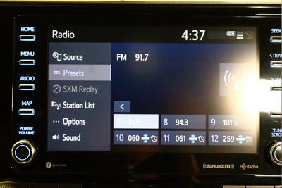 2020 Toyota Highlander LE