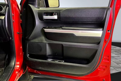 2017 Toyota Tundra 4WD SR5