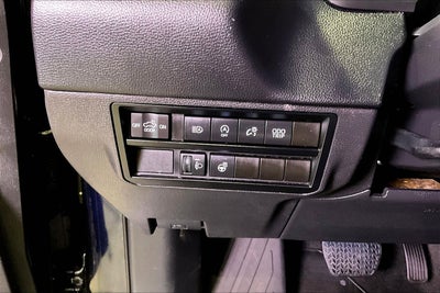 2024 Toyota Tundra 4WD SR5