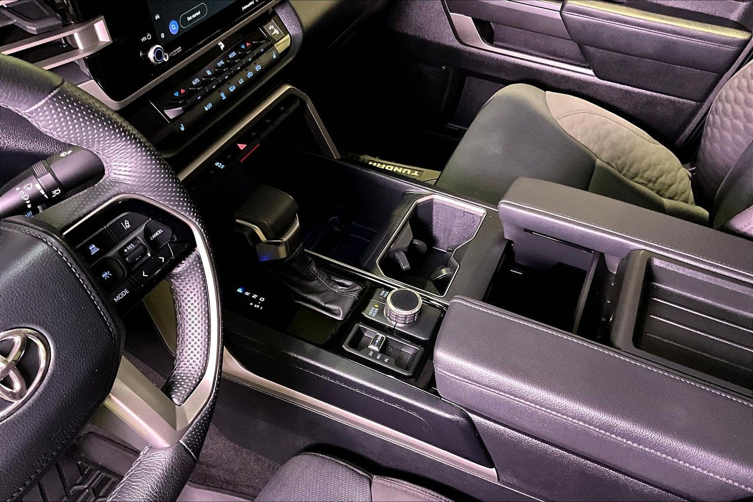 2024 Toyota Tundra 4WD SR5