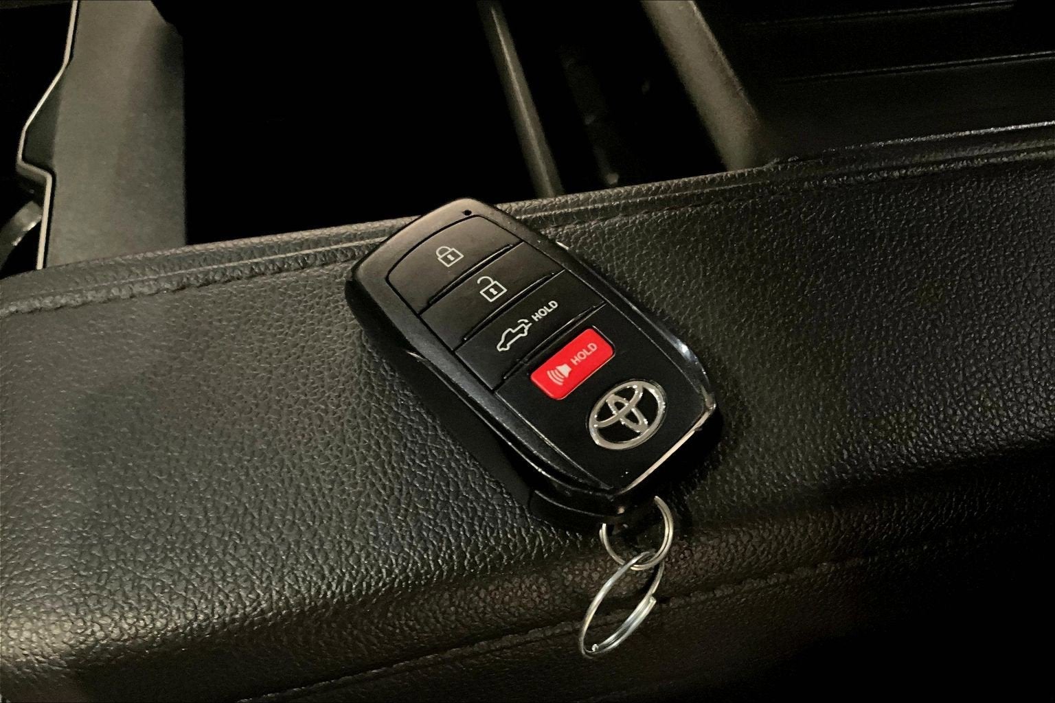 2024 Toyota Tundra 4WD SR5