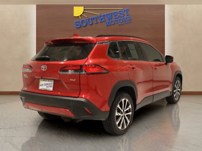 2022 Toyota Corolla Cross XLE