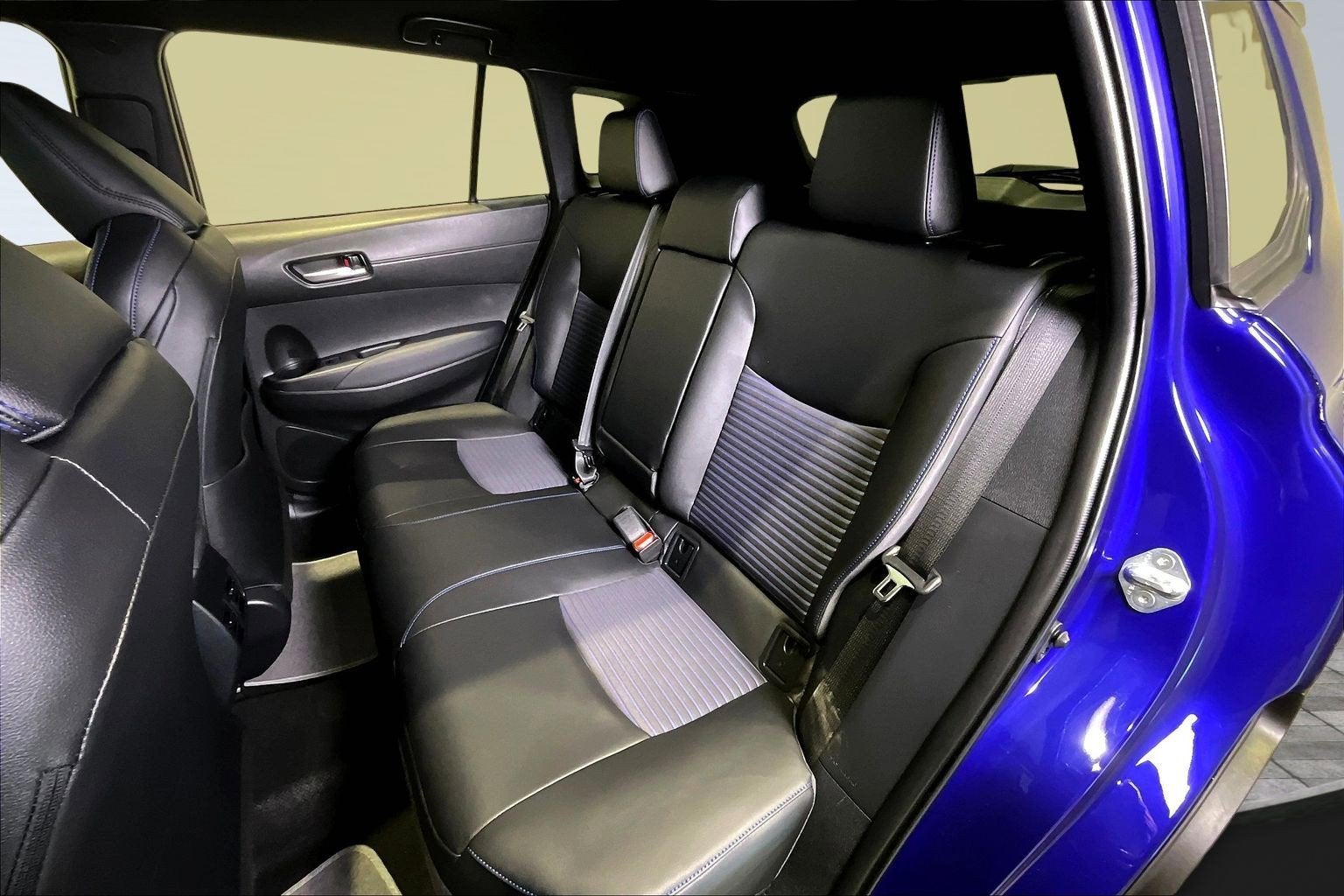 2023 Toyota Corolla Cross Hybrid XSE