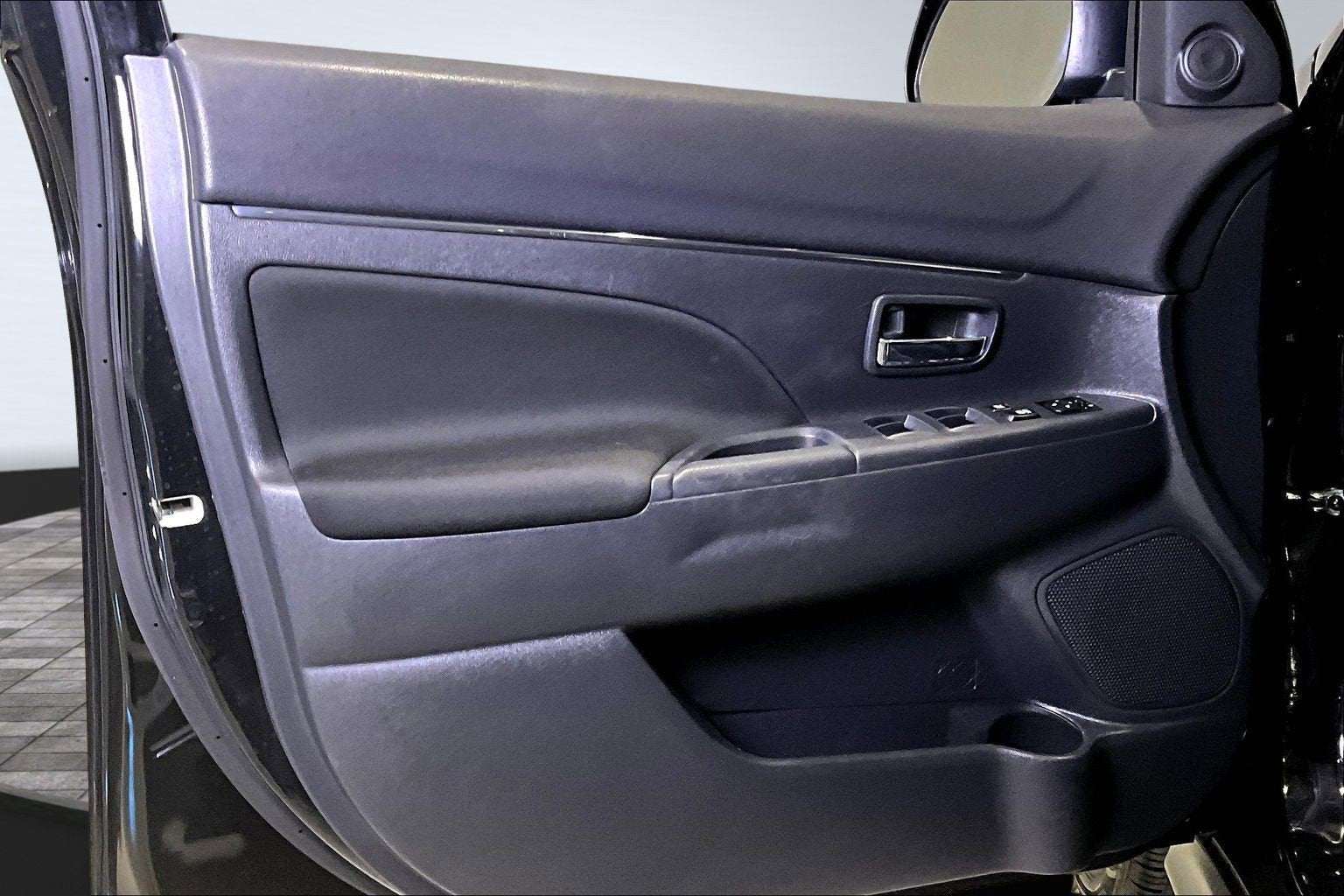 2021 Mitsubishi Outlander Sport ES