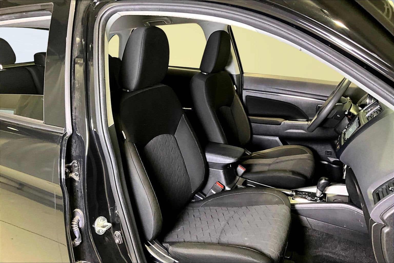 2021 Mitsubishi Outlander Sport ES