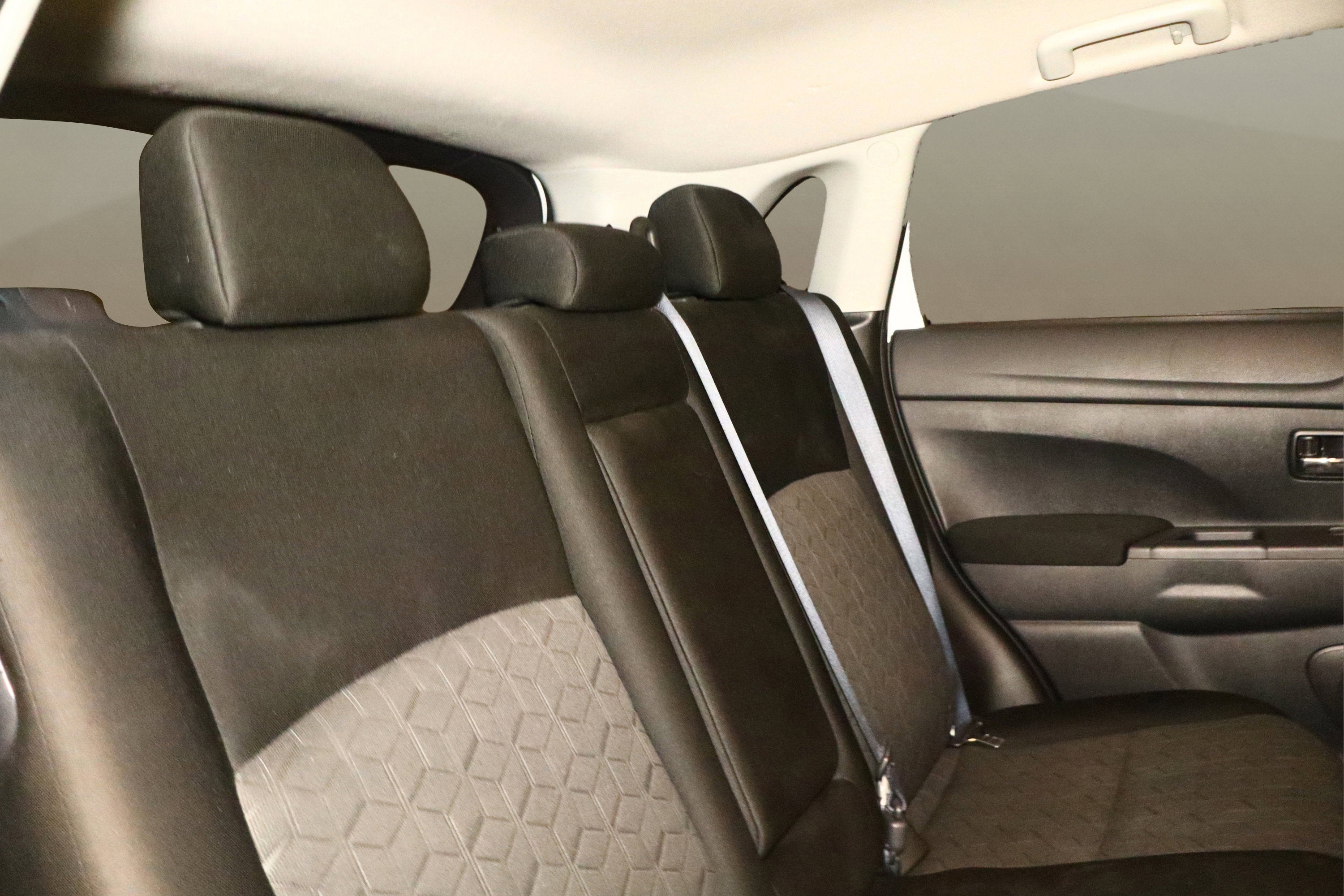 2022 Mitsubishi Outlander Sport LE