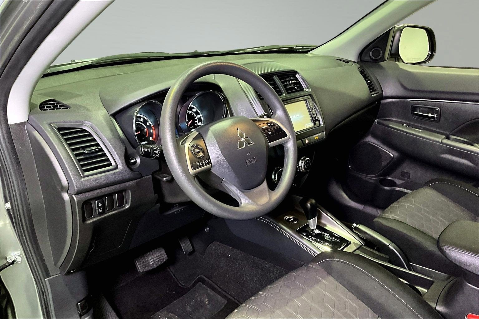 2025 Mitsubishi Outlander Sport S