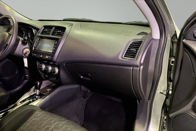 2025 Mitsubishi Outlander Sport S