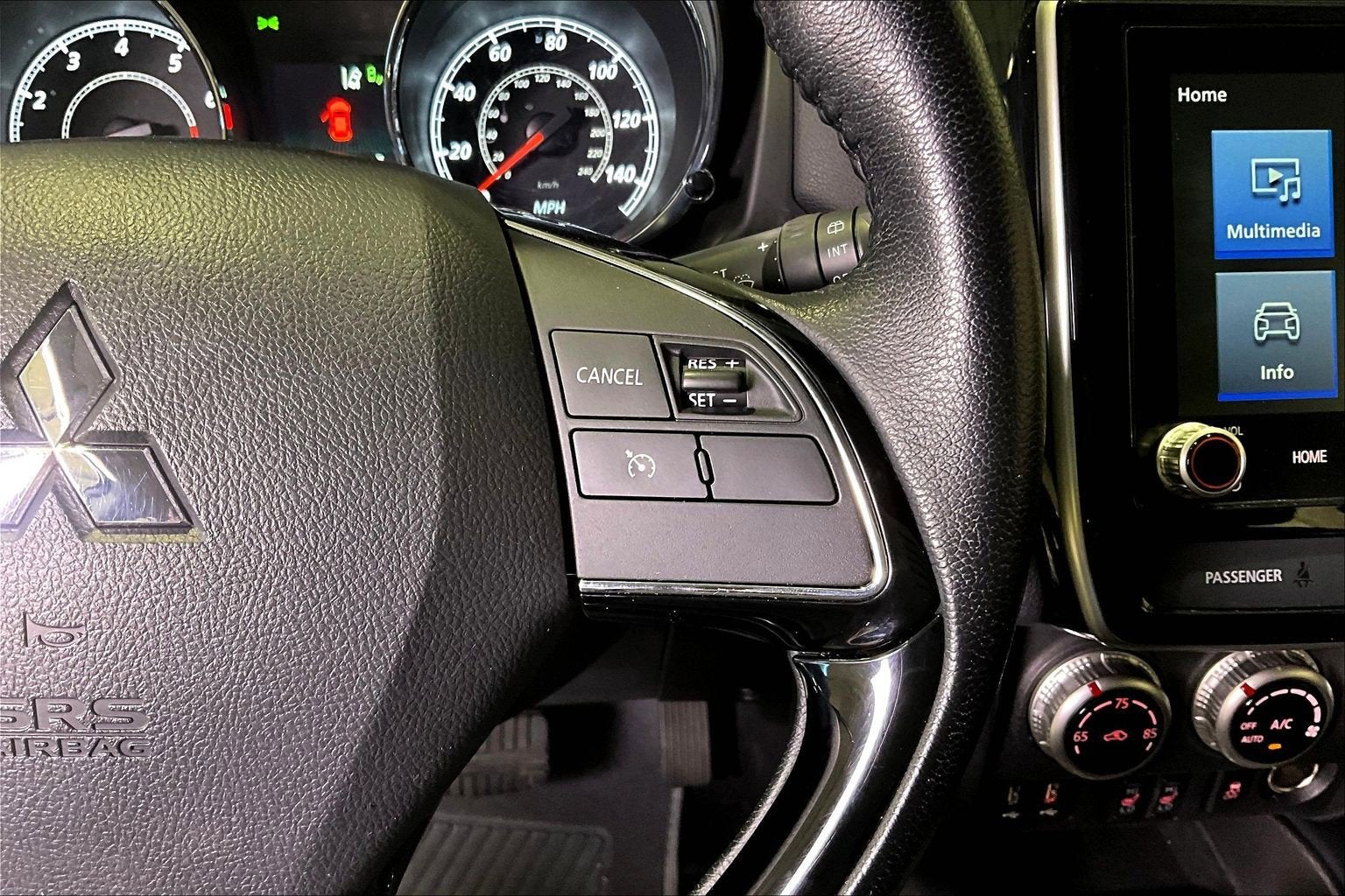 2024 Mitsubishi Outlander Sport SE