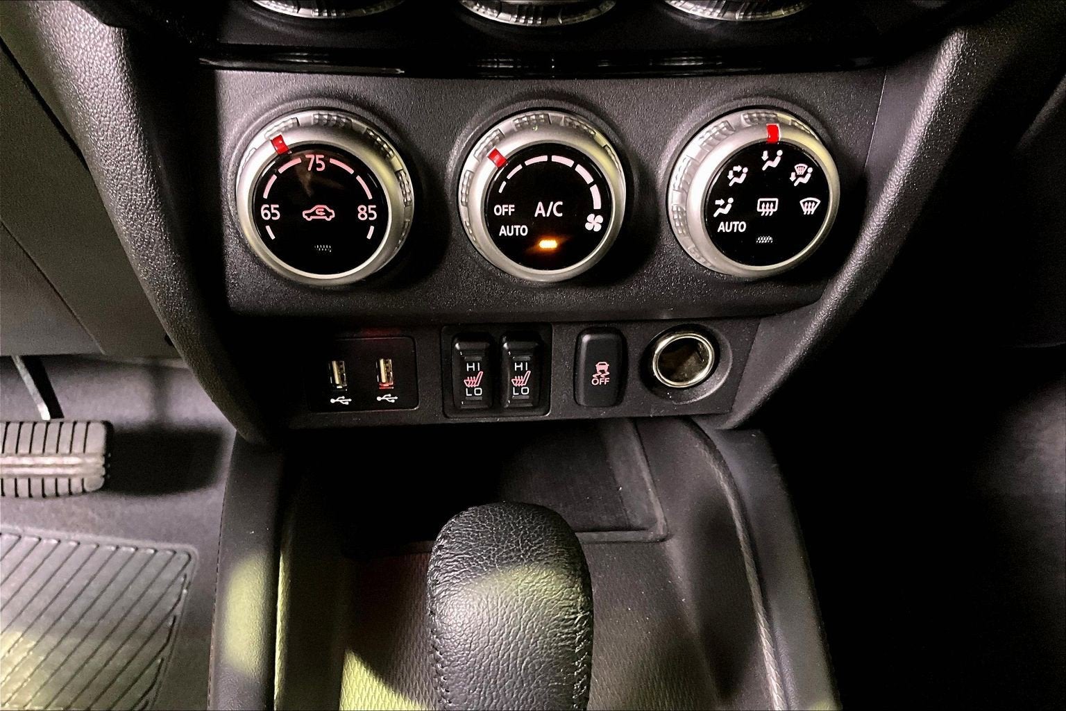 2024 Mitsubishi Outlander Sport SE